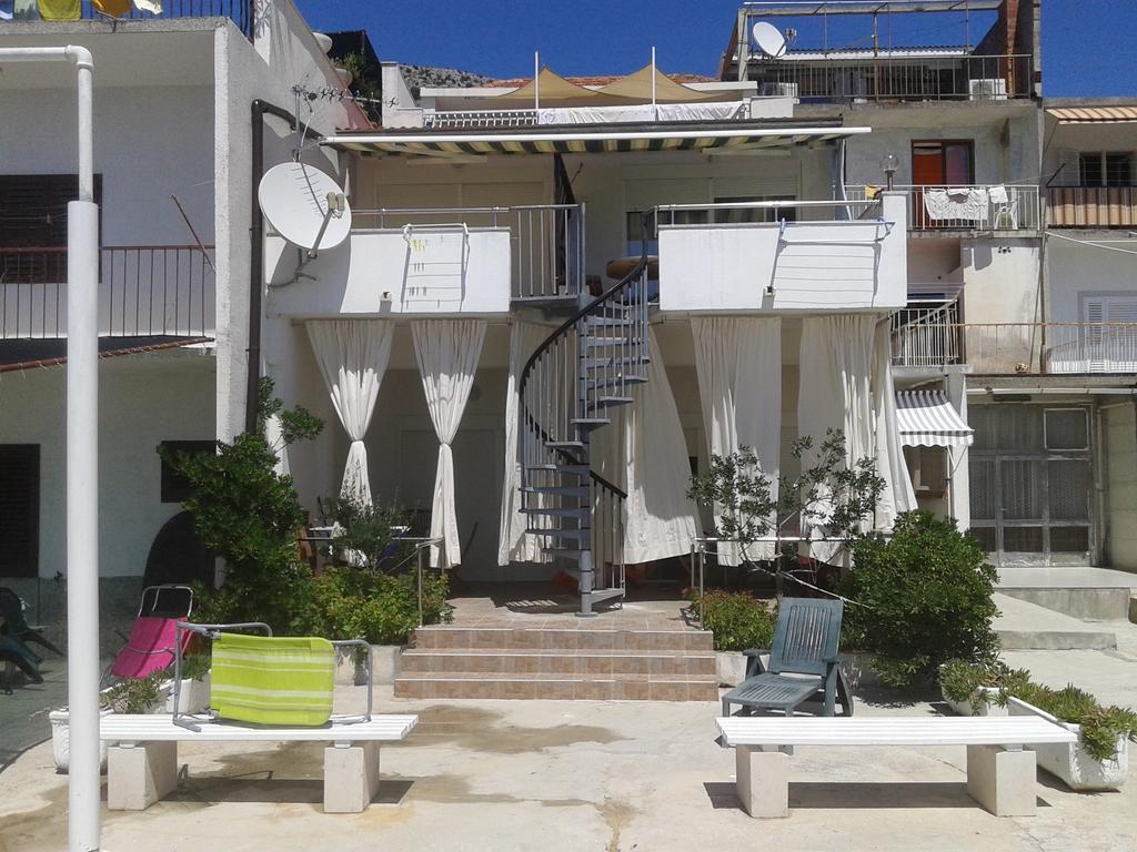 Apartments Toma Bajnice Directly Krilo Eksteriør billede